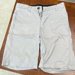 Crown and Ivy size 14